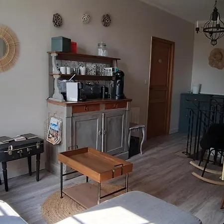Bed & Breakfast A L'ombre De La Treille -proche Saint-emilion