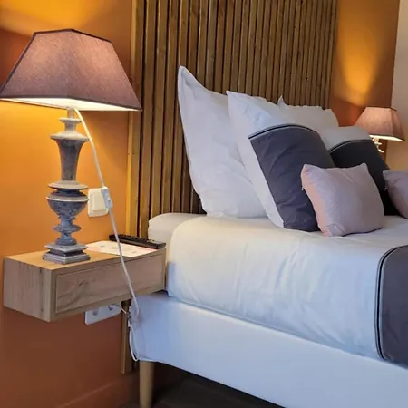 Bed & Breakfast A L'ombre De La Treille -proche Saint-emilion