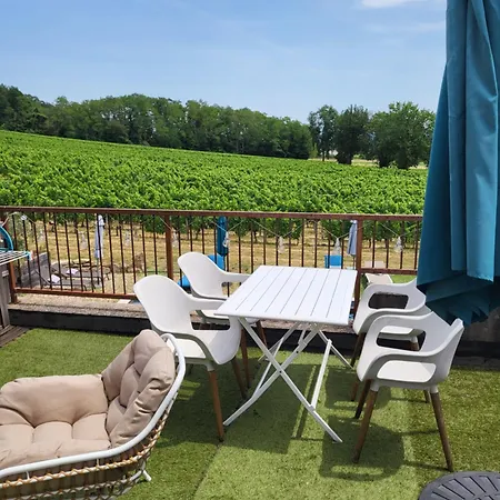 A L'ombre De La Treille -proche Saint-emilion 3* Saint-Magne-de-Castillon